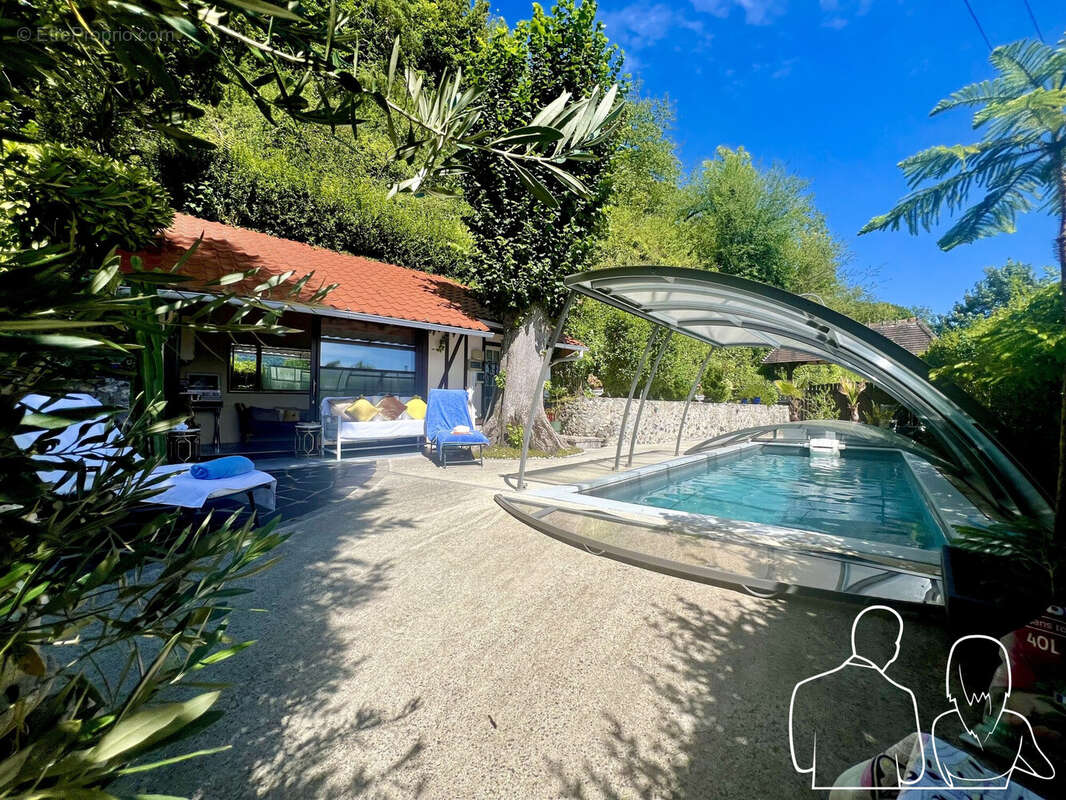 MAISON NORMANDE - 175 M2 - PONT-AUDEMER - Maison à PONT-AUDEMER