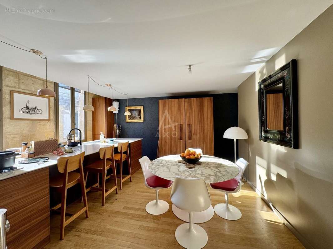 Appartement à BORDEAUX