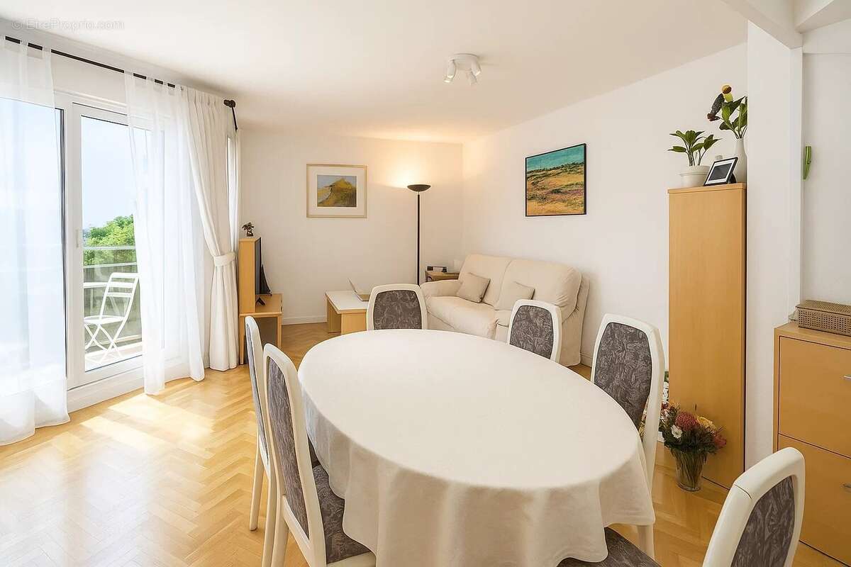 Appartement à CROISSY-SUR-SEINE