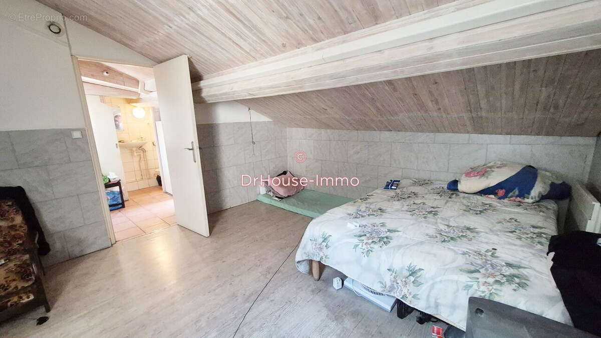 Appartement 15 m² à Marseille-4e  - photo 2