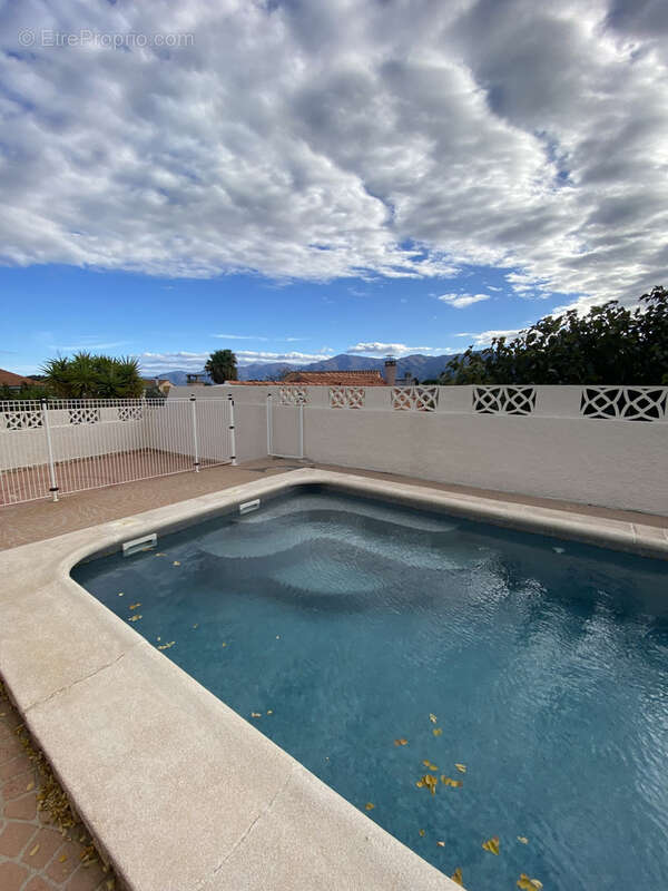 Maison à SAINT-JEAN-LASSEILLE