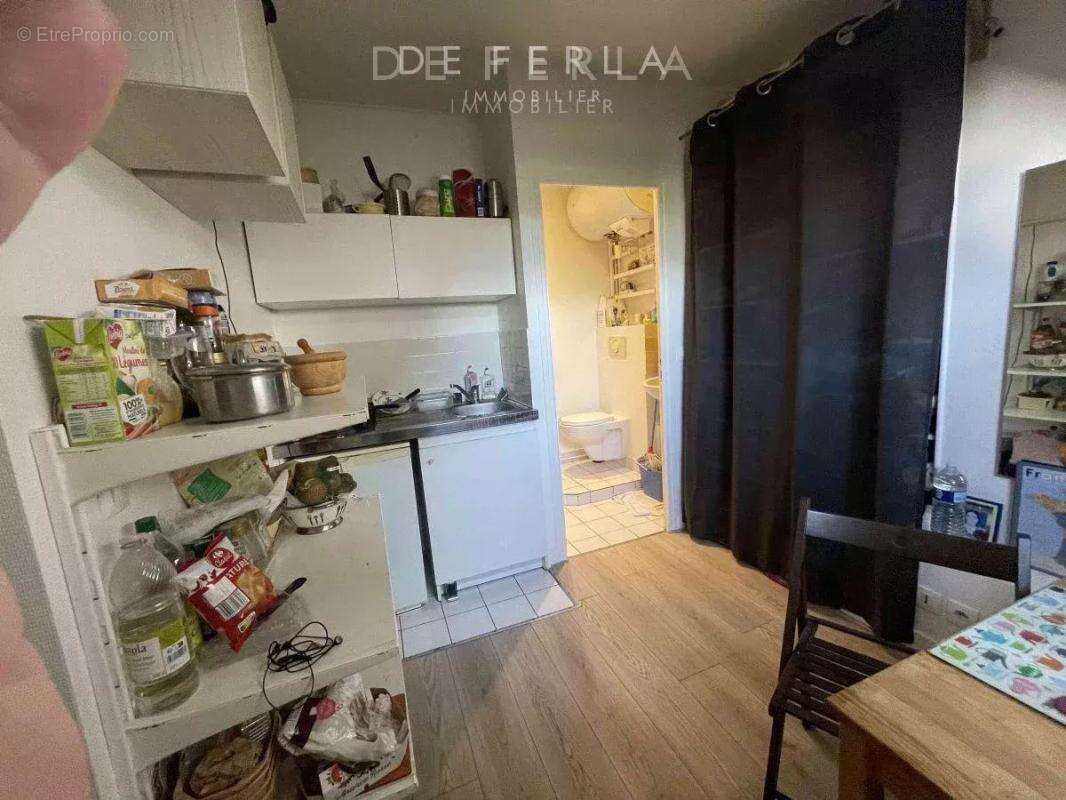 Appartement à PARIS-7E