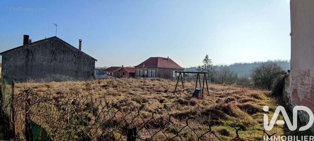 Photo 2 - Terrain à VALMY