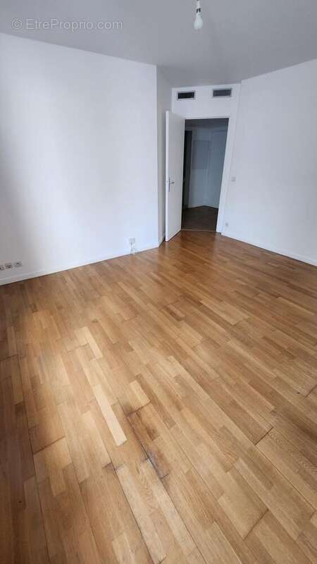 Photo 3 - Appartement à CLICHY