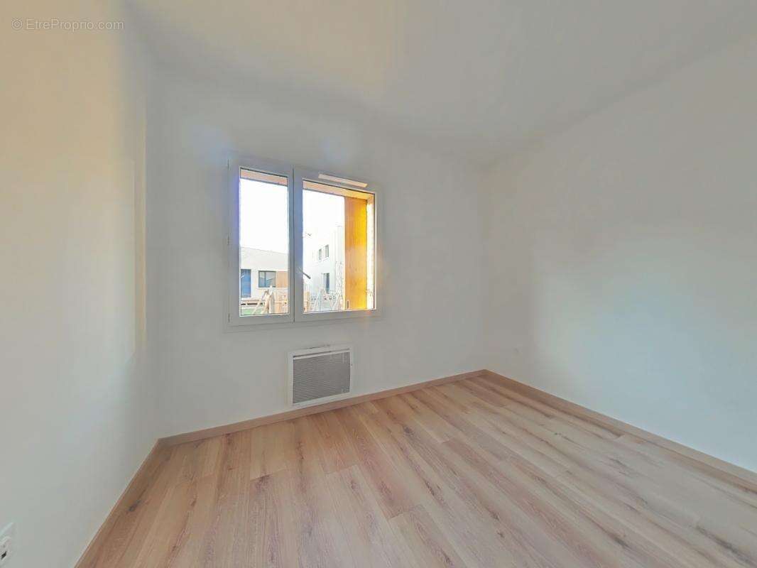 Maison à FENOUILLET