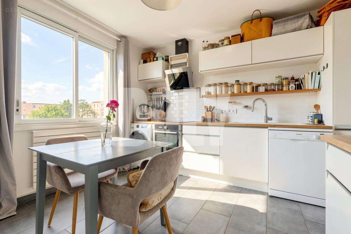 Appartement à PUTEAUX