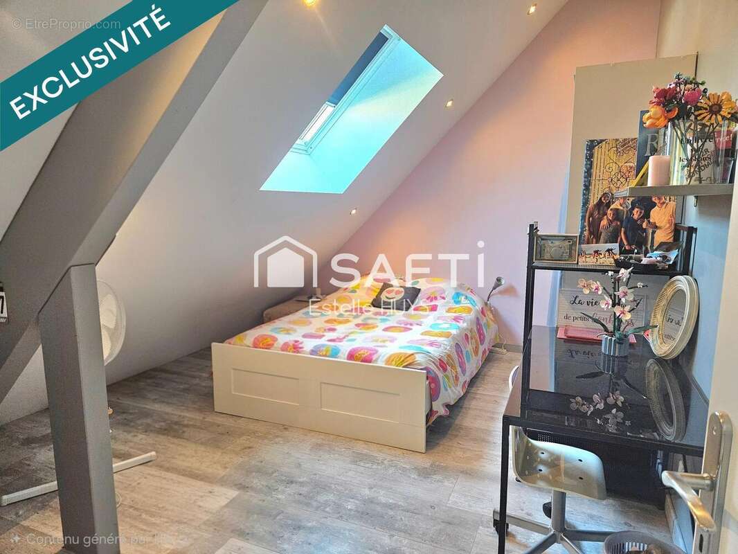 Maison 148 m² à Feche-L'eglise  - photo 7