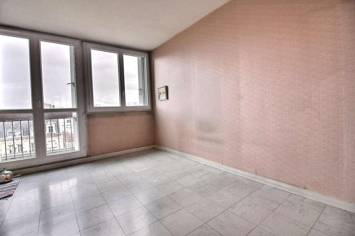 Appartement à SAINT-OUEN