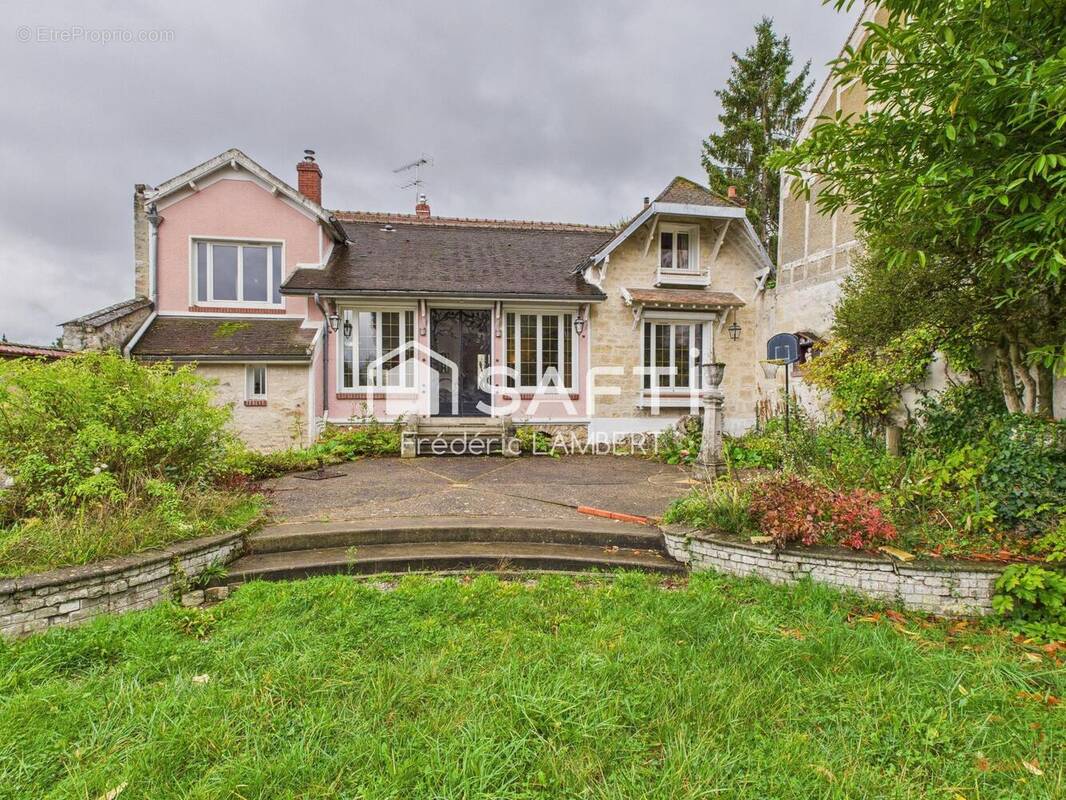 Photo 1 - Maison à JOUY-LE-MOUTIER