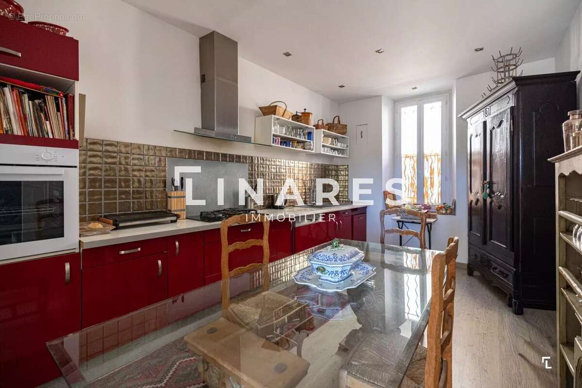 Appartement à MARSEILLE-16E