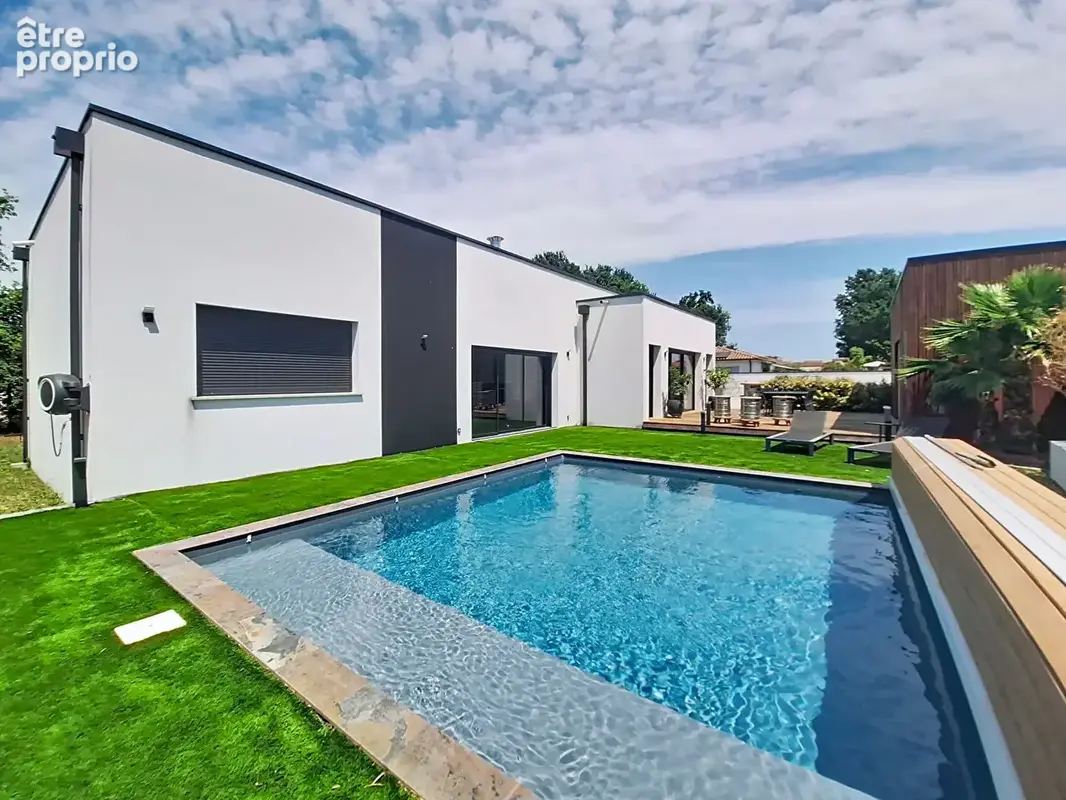 Maison contemporaine de standing avec piscine et grand garage - photo 2