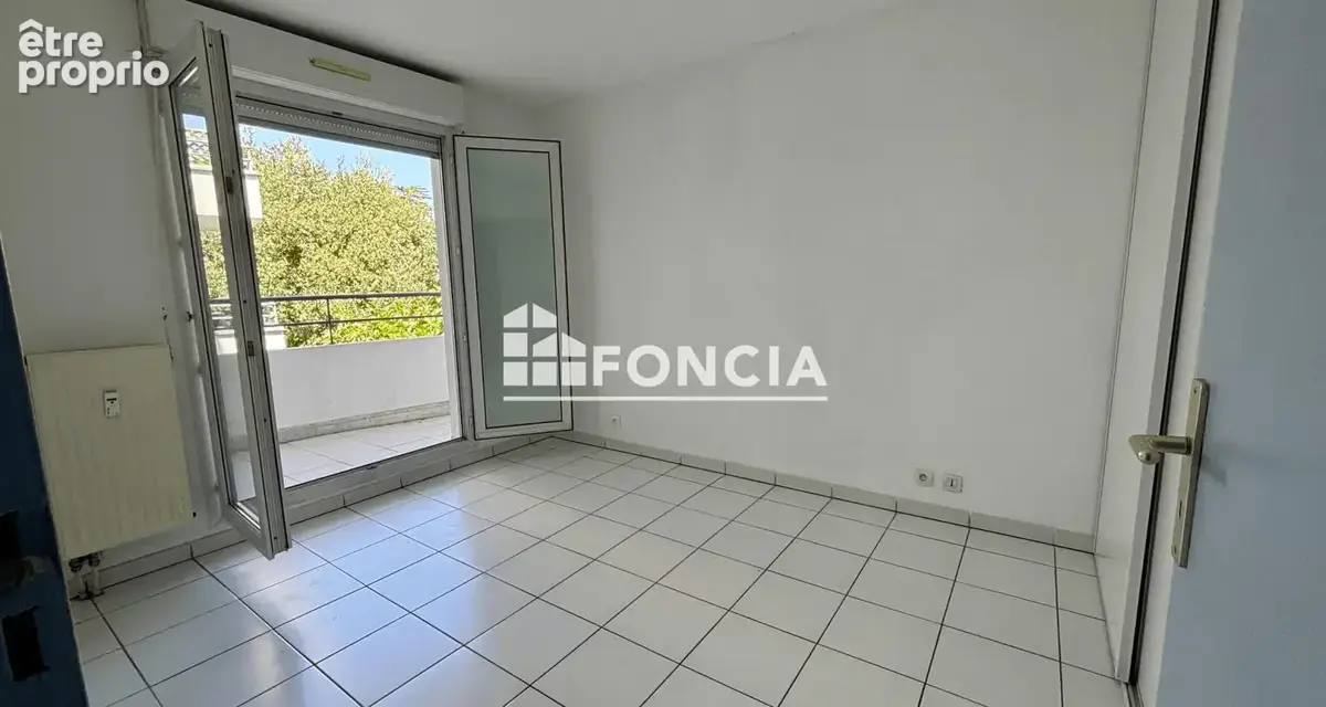 F2 de 39 m2 avec terrasse - Proche Centre - photo 4