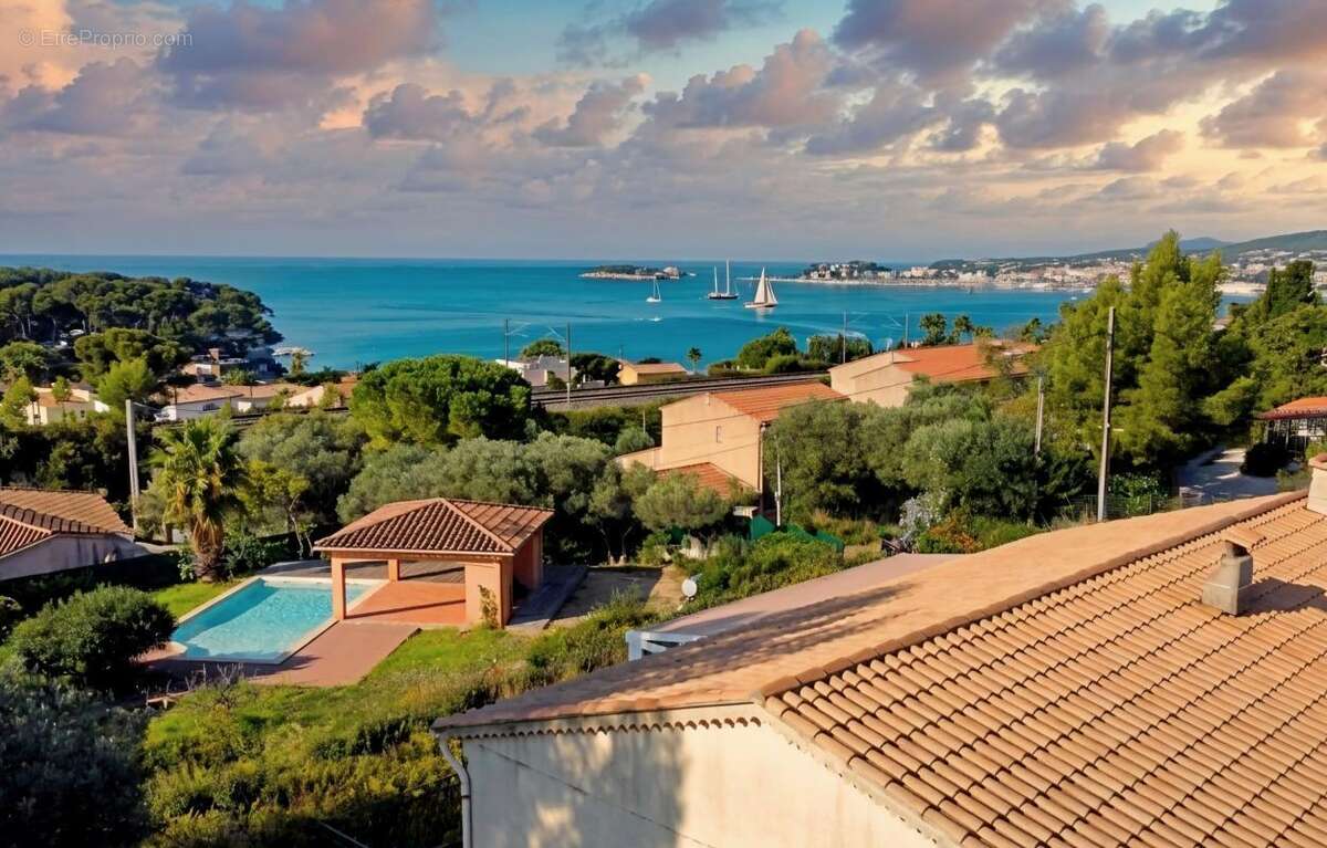 Maison individuelle avec vue mer a vendre quartier de la morvenede a sanary - cote d'azur - photo 8