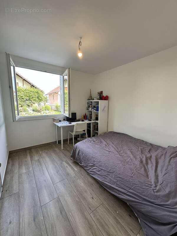 Appartement à AIX-LES-BAINS