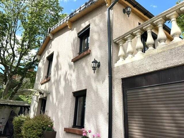 Maison à LE PERREUX-SUR-MARNE
