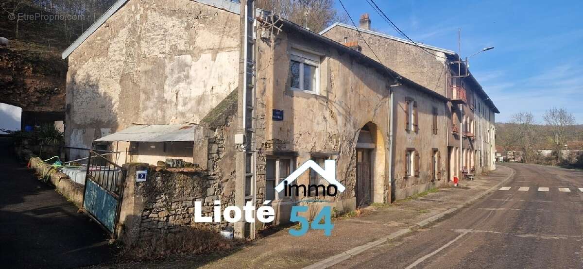 Maison à BAINVILLE-AUX-MIROIRS