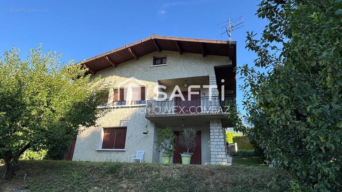 Photo 1 - Maison à GILLY-SUR-ISERE