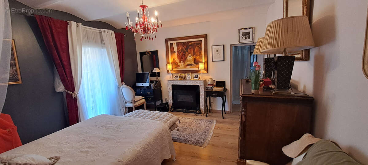 Maison à SAINT-MAURICE-NAVACELLES