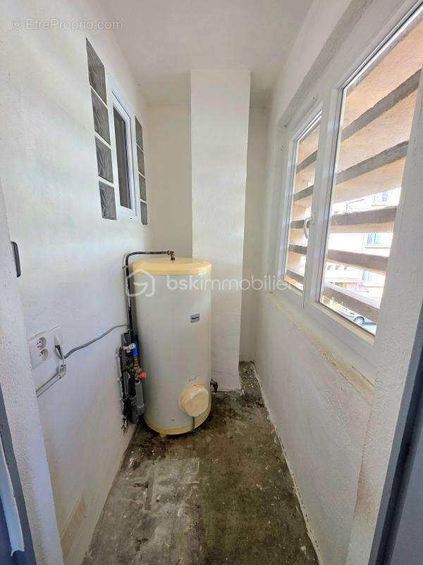 Appartement à VALREAS