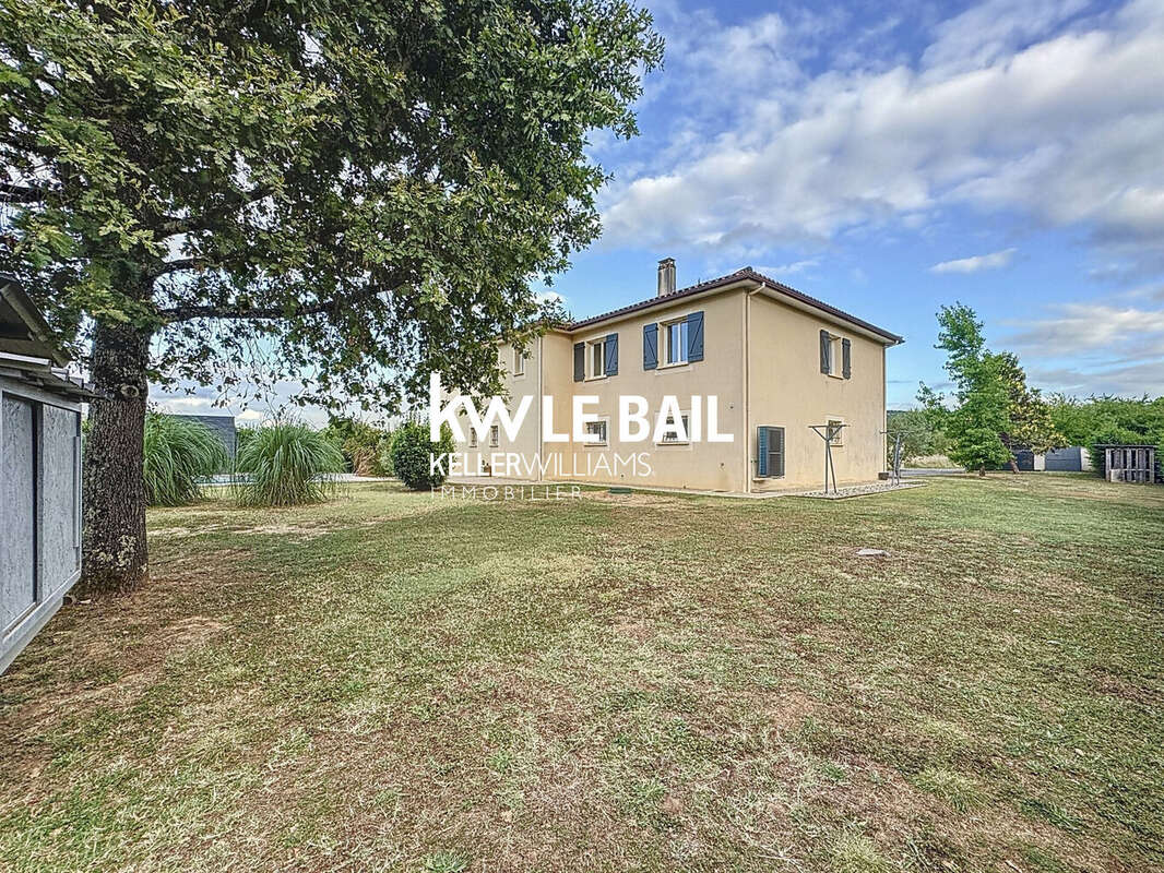 Maison à PUY-L'EVEQUE