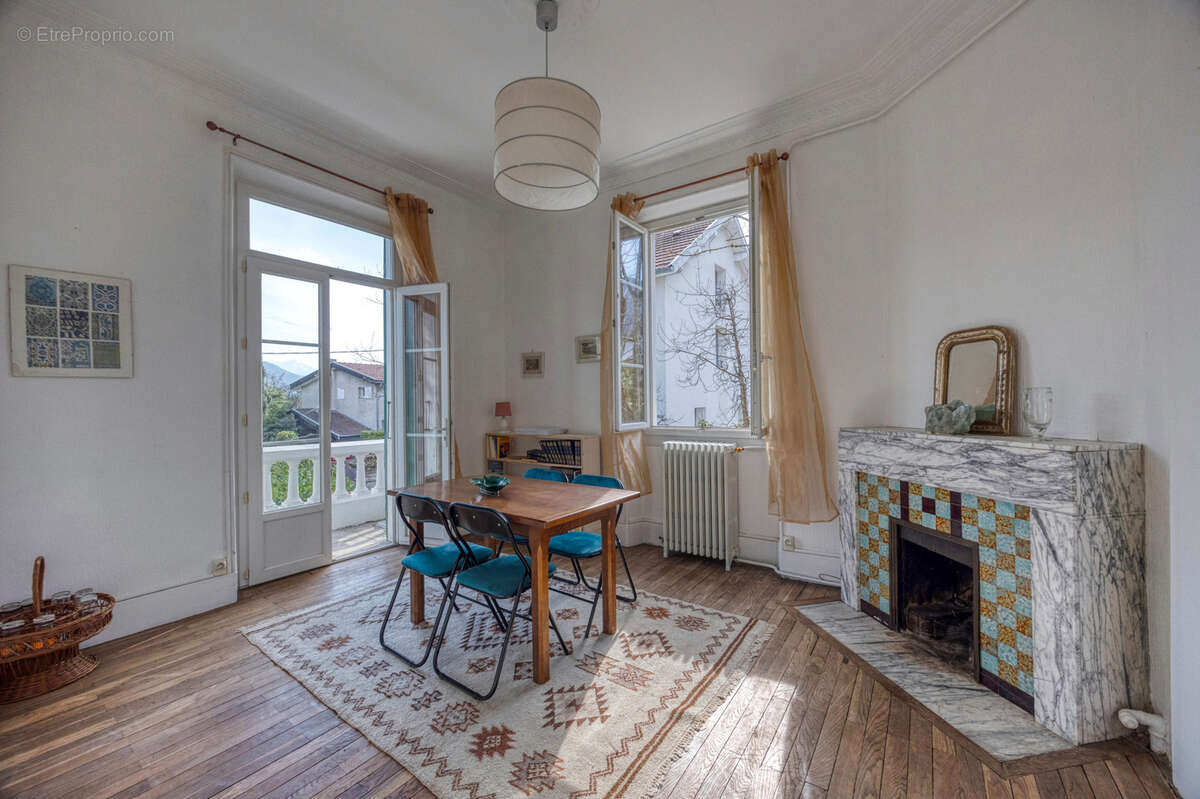 Maison à CORENC