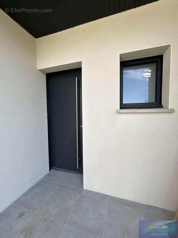 Maison à ADE