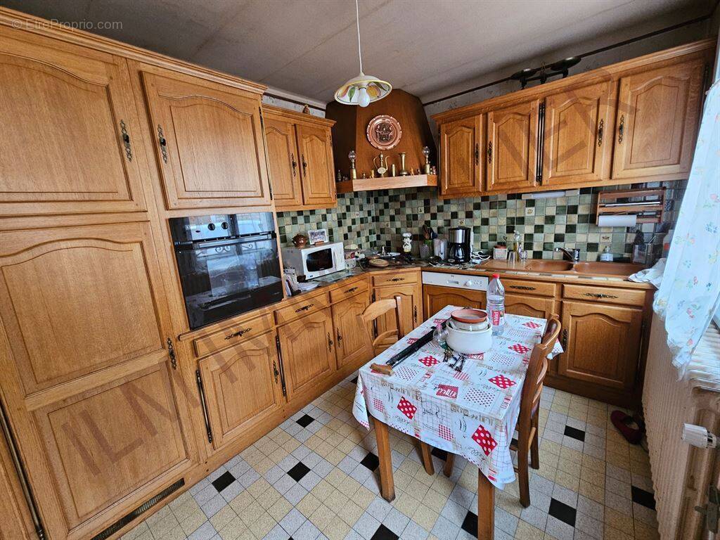 Maison à VINCELOTTES