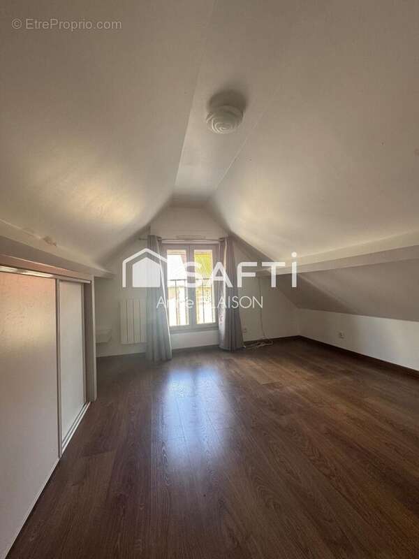Maison 72 m² à Nay  - photo 8