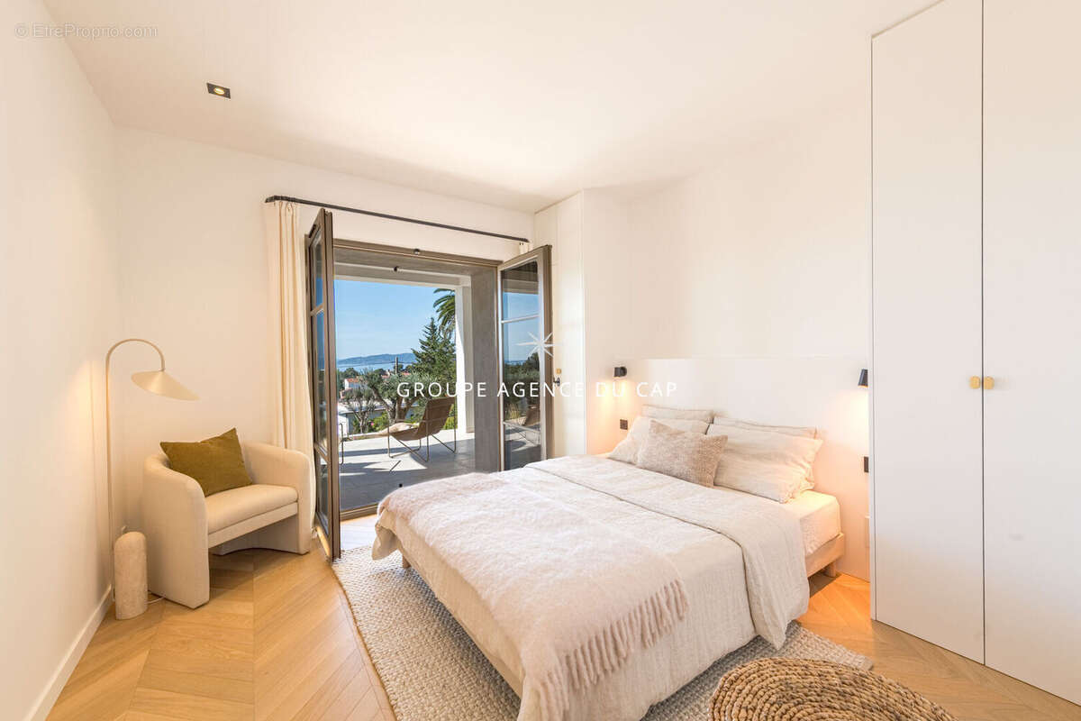 Maison à SAINT-RAPHAEL