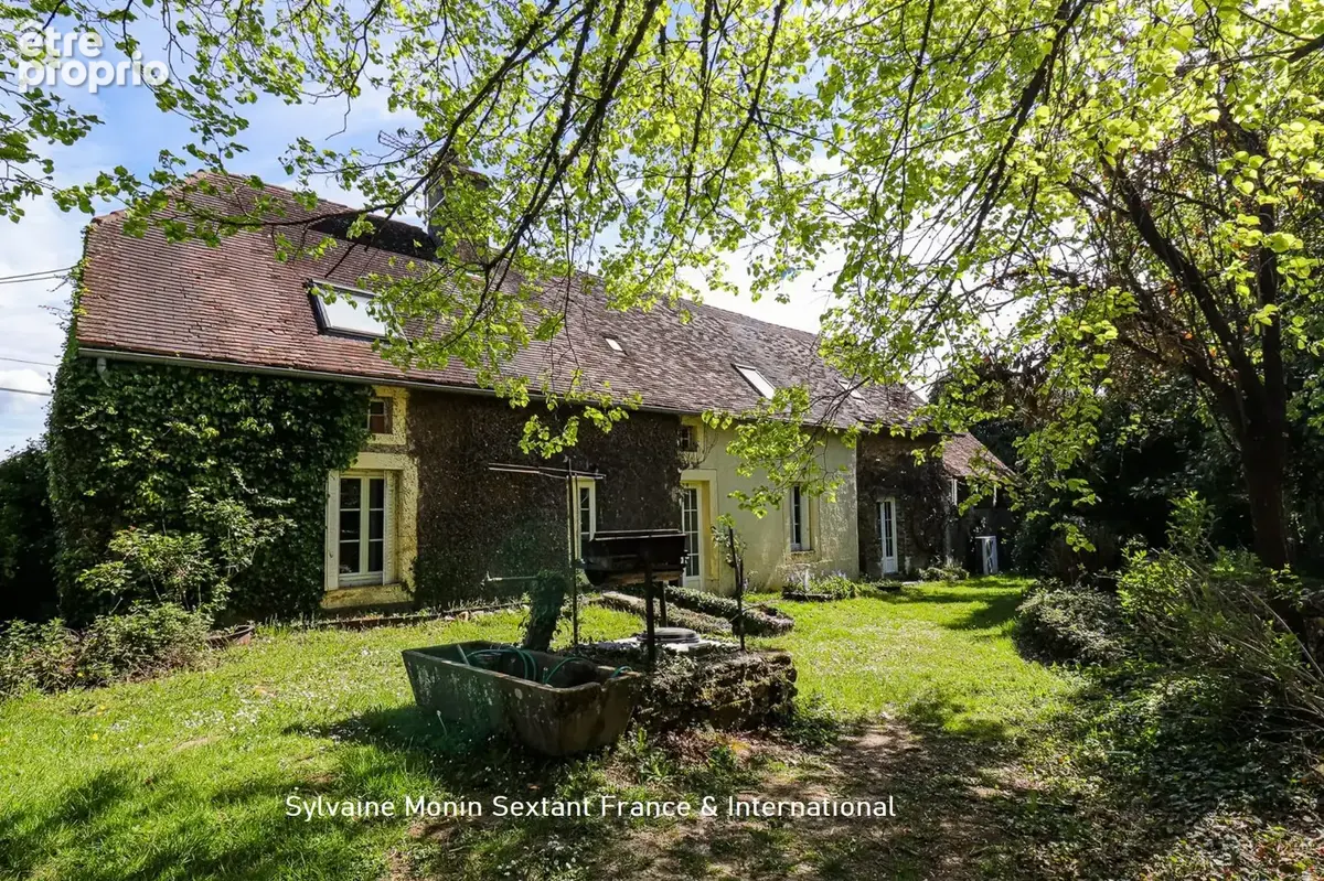 Grande maison familliale de 5 chambres offrant de superbes volumes et une dépendance exceptionnelle dans un cadre privilégié - photo 2