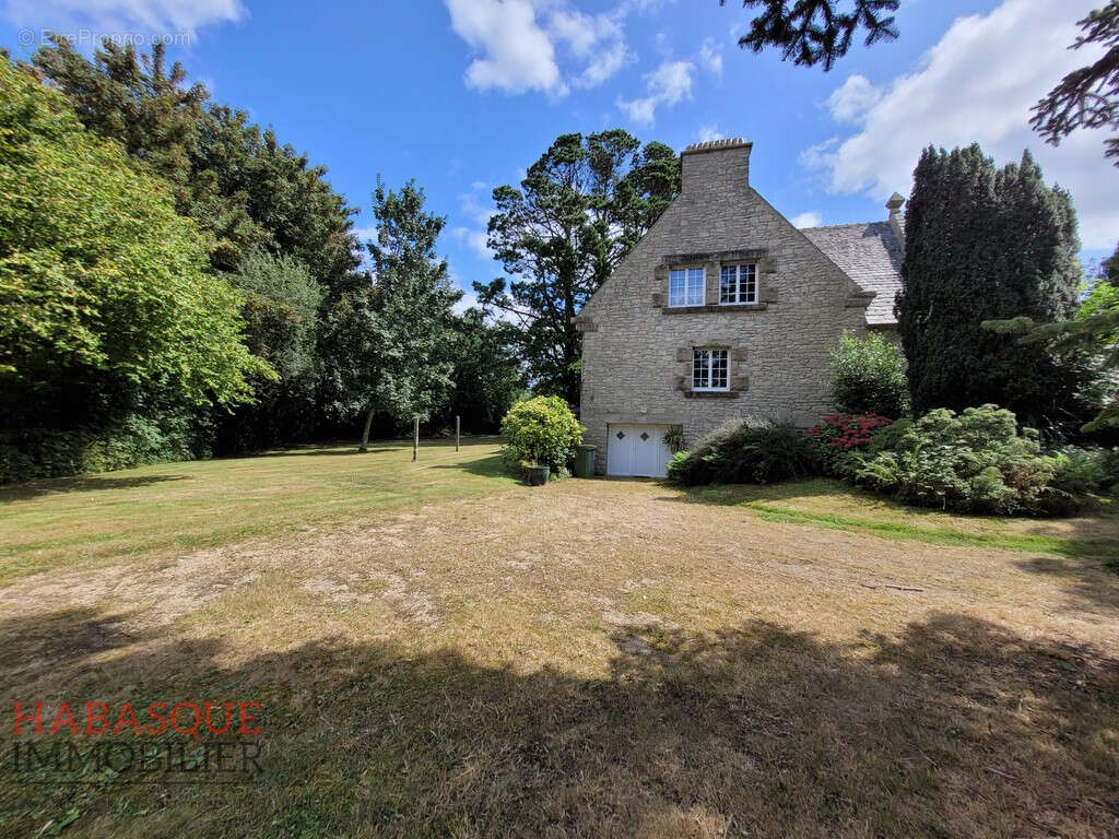 Maison à SAINT-SAUVEUR