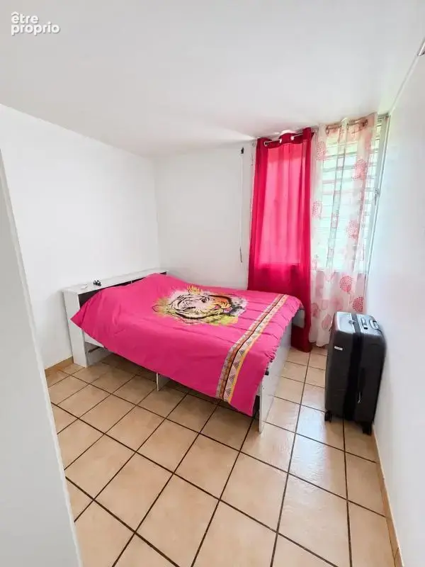 Appartement F4 à Sainte-Marie, résidence calme, proche de toutes commodités - photo 7