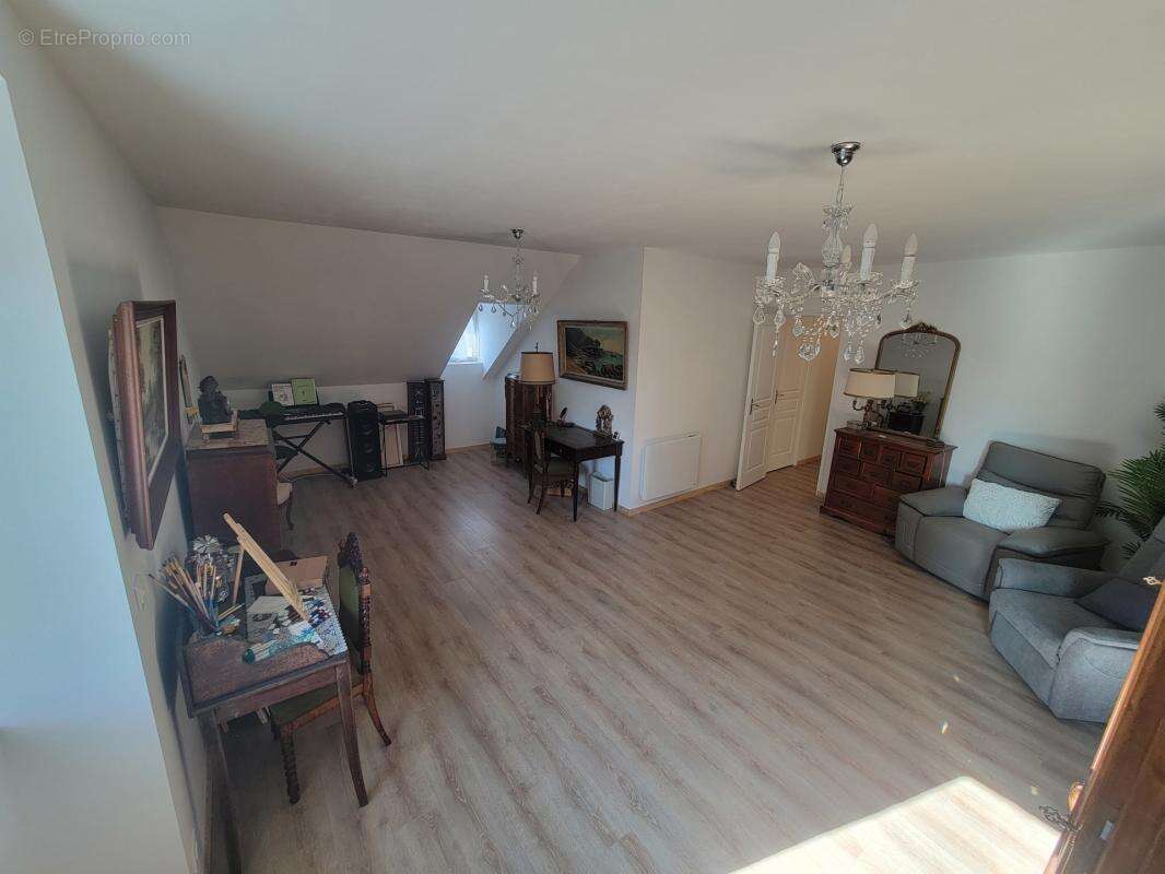 Maison à MARLY-GOMONT