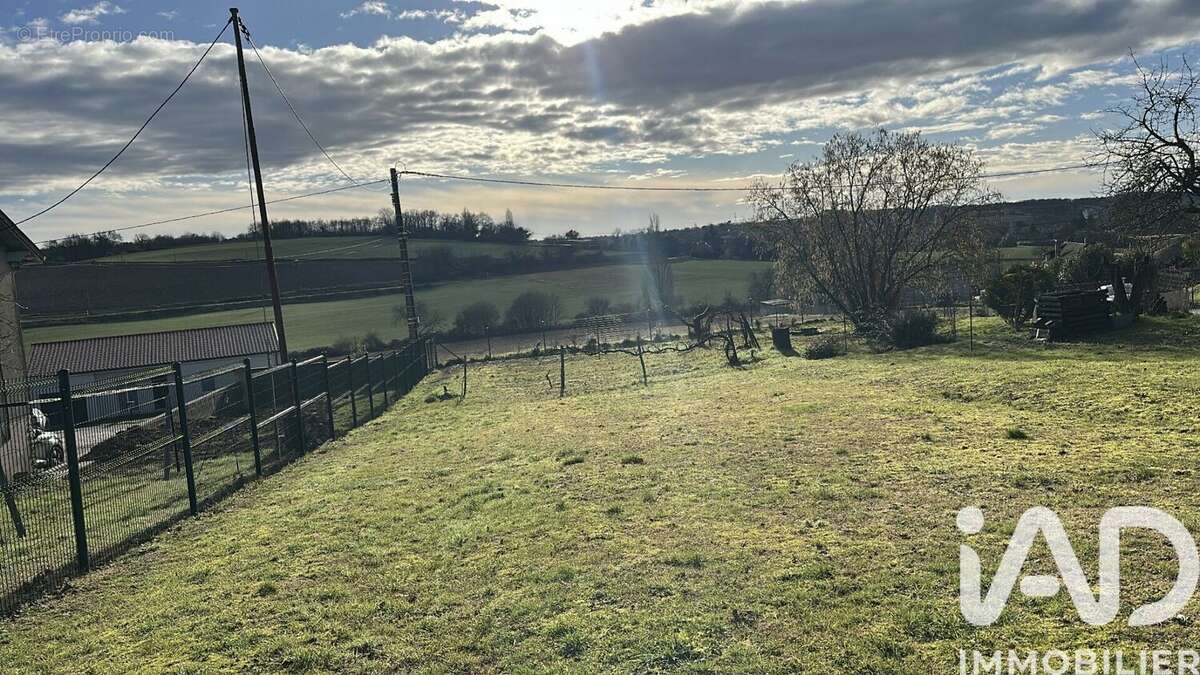 Photo 3 - Terrain à OYRE