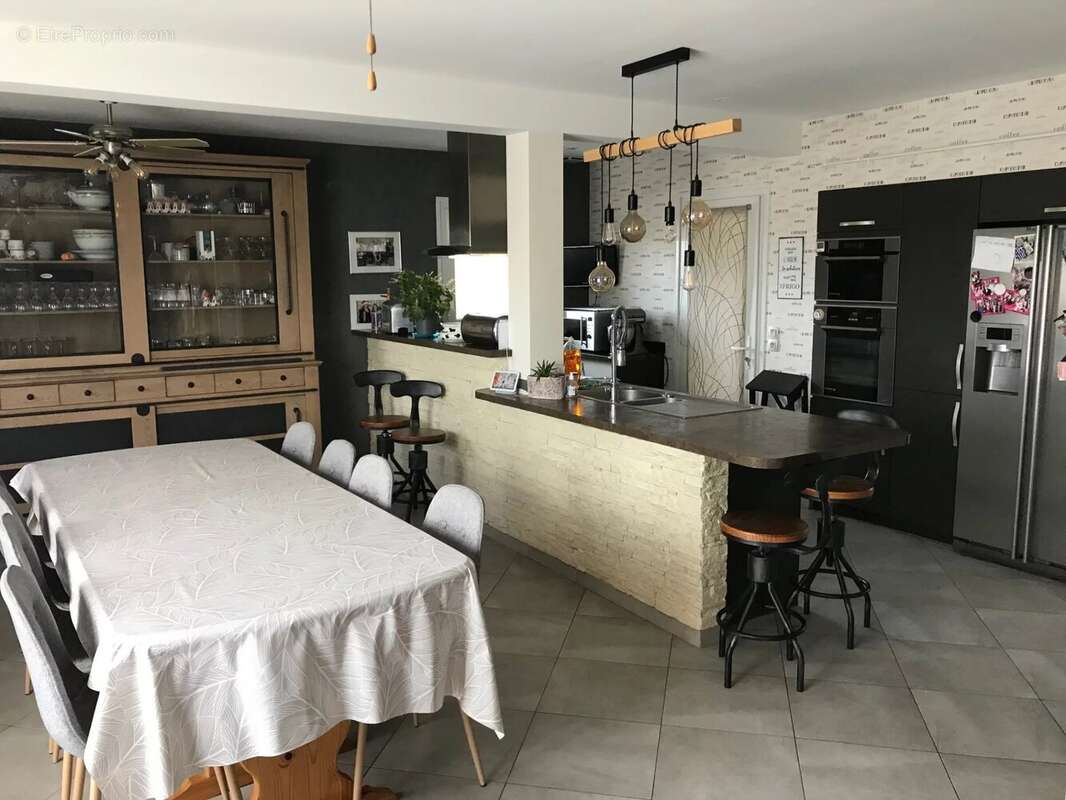 Maison à SAINTE-RADEGONDE