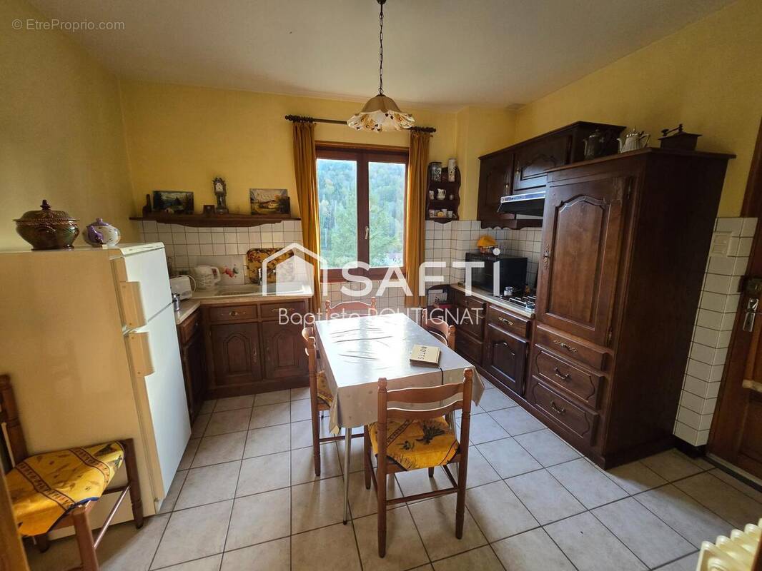 Photo 1 - Maison à AMBERT