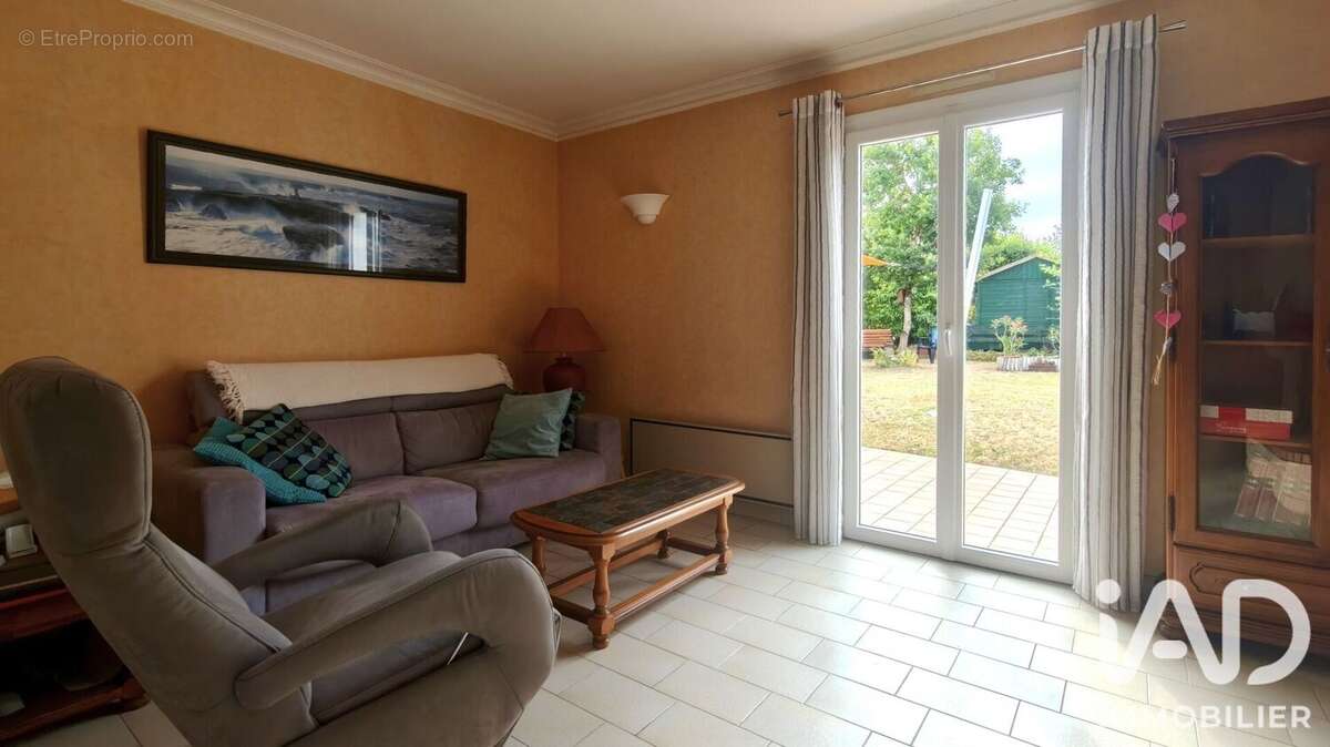 Maison 100 m² à Coueron  - photo 9