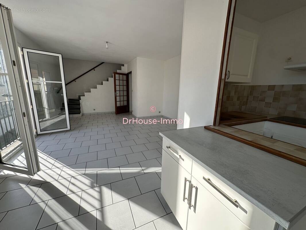 Appartement à MANTES-LA-JOLIE