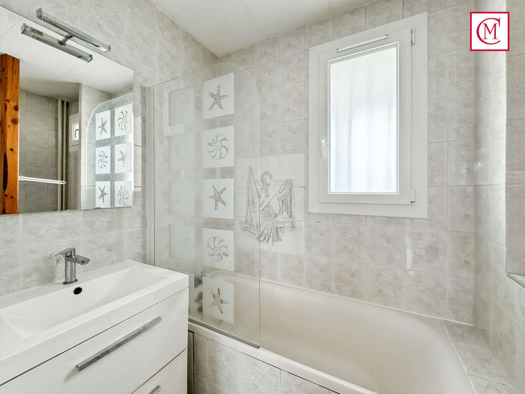 Appartement à DOMENE