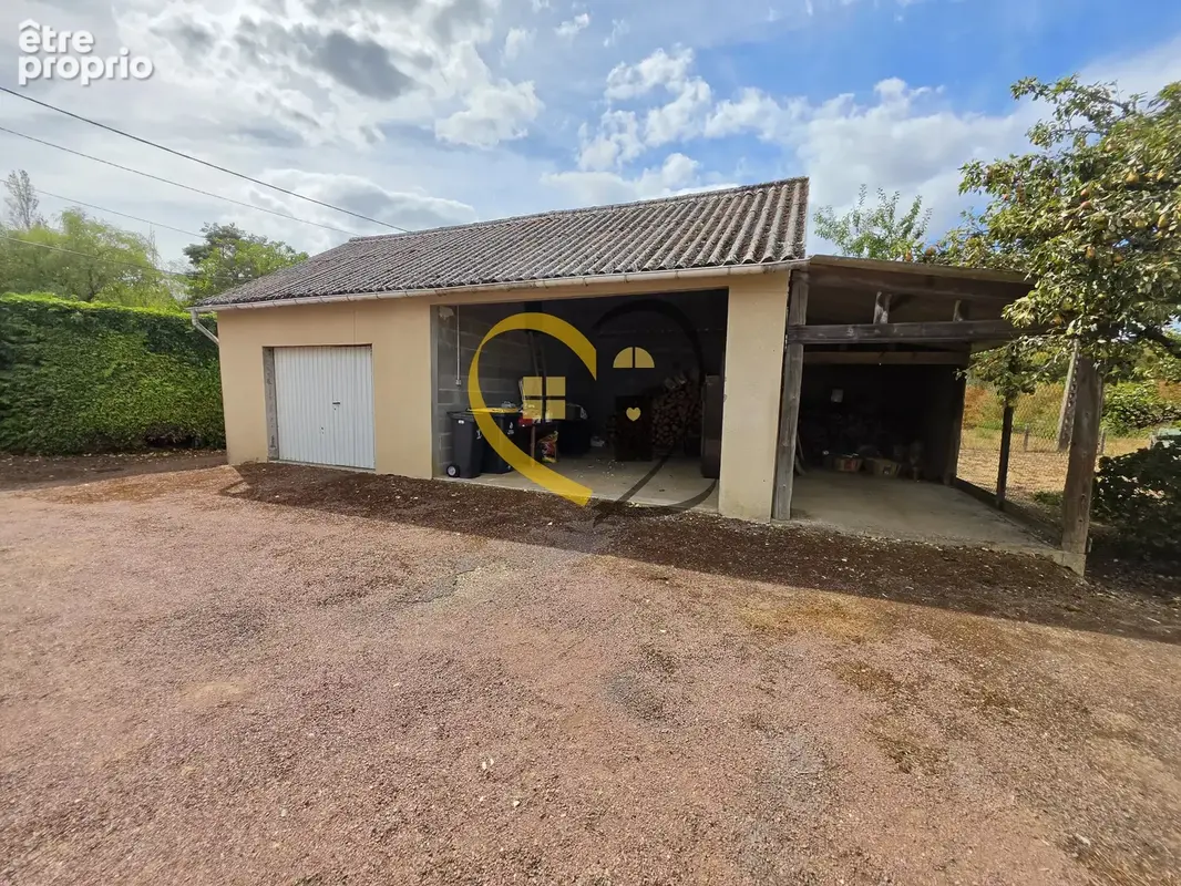 Maison de plain-pied – 3 chambres, dépendances et terrain de 2 116 m² - photo 2