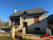 Maison à SAINT-BONNET-LA-RIVIERE