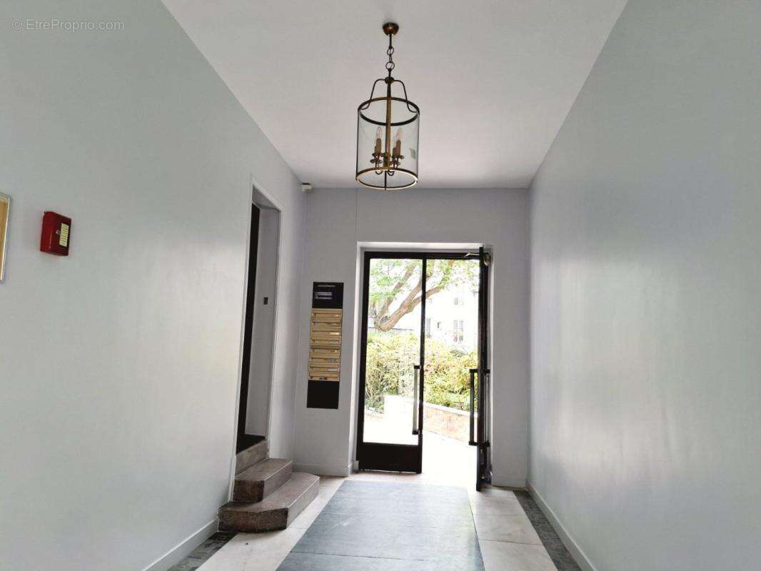 Appartement à PARIS-7E