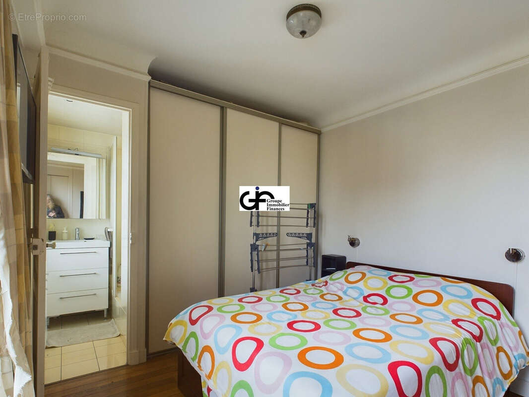Appartement 42 m² à Paris-16e  - photo 7
