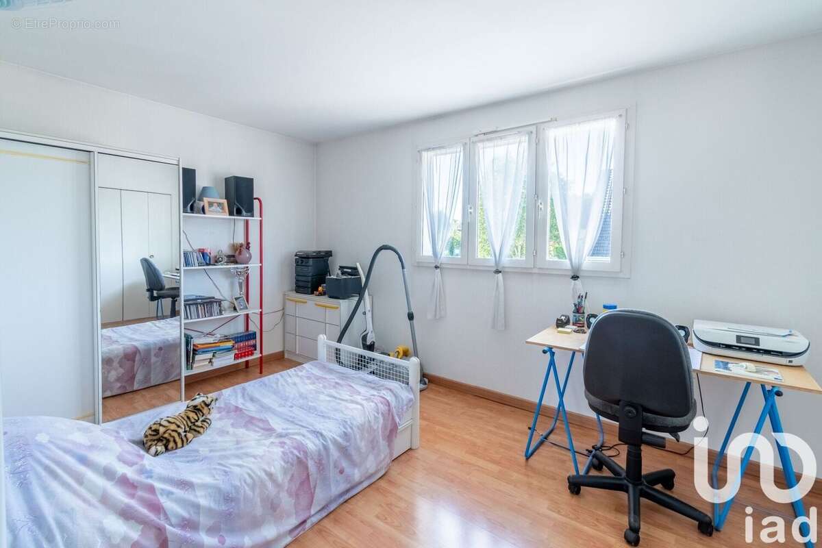 Photo 7 - Maison à SAINT-FARGEAU-PONTHIERRY