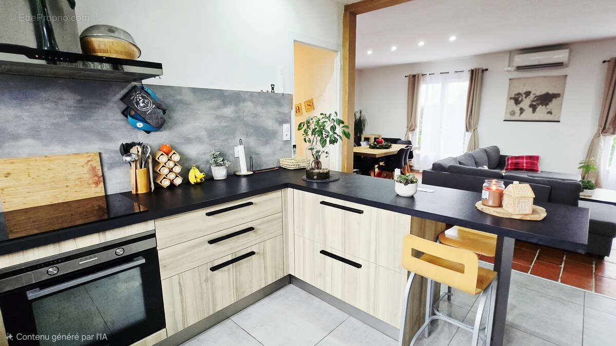 Maison à SAINT-EMILION