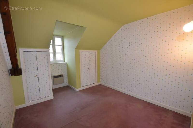 Maison à GUEUGNON