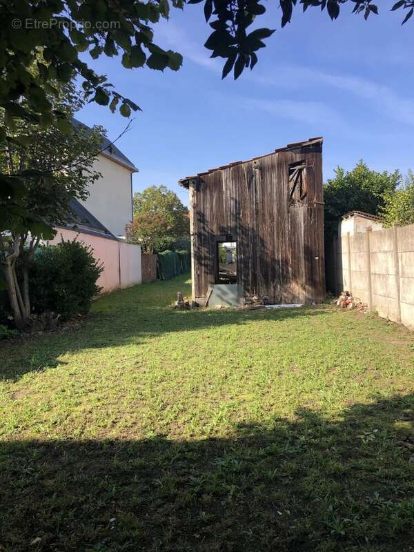 Terrain à MAISONS-LAFFITTE
