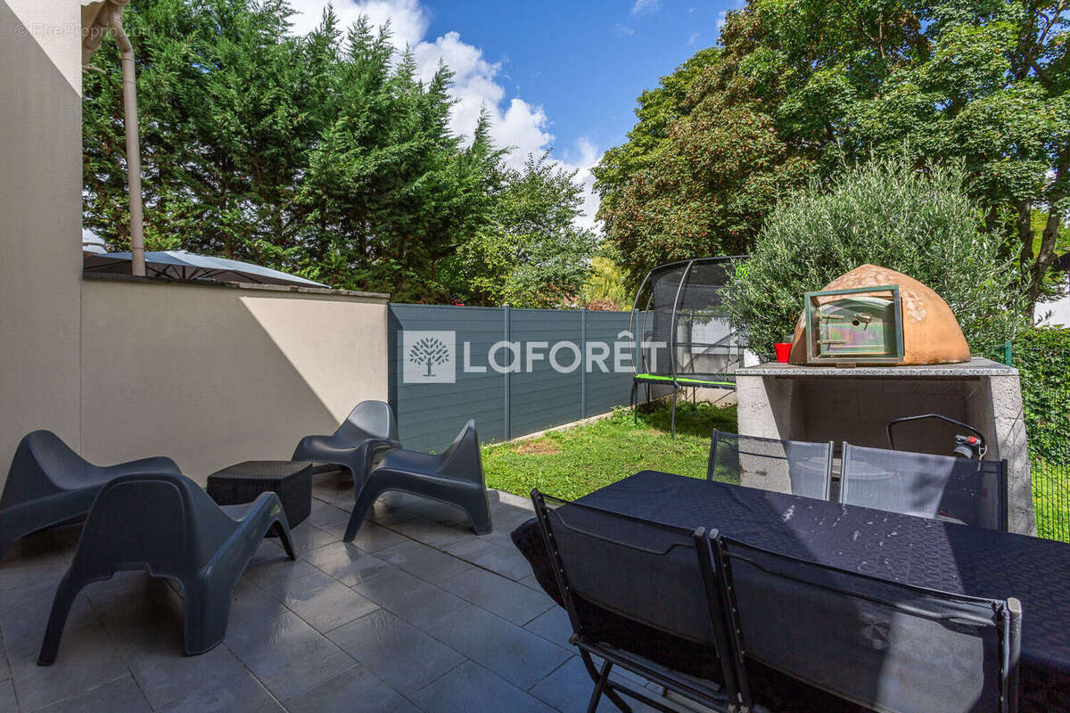 Maison à BALLANCOURT-SUR-ESSONNE