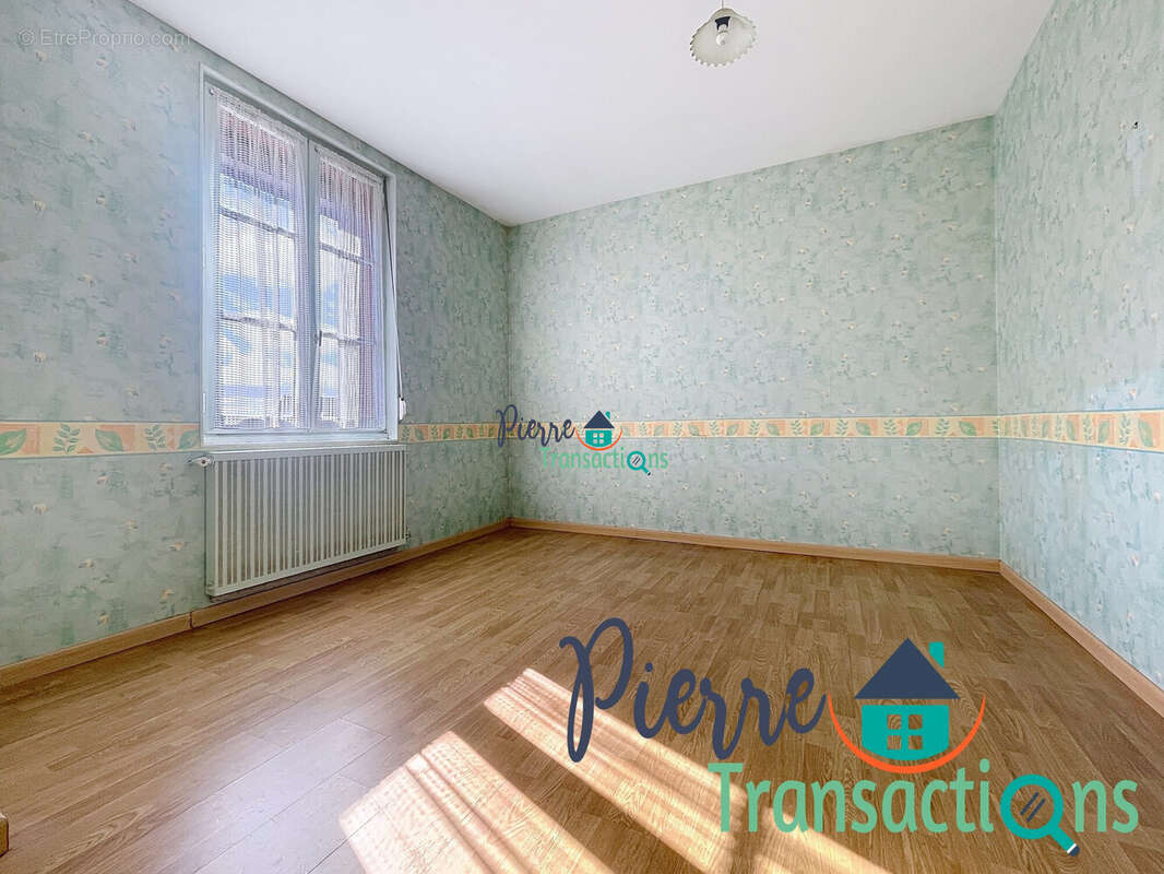 Maison à LILLEBONNE