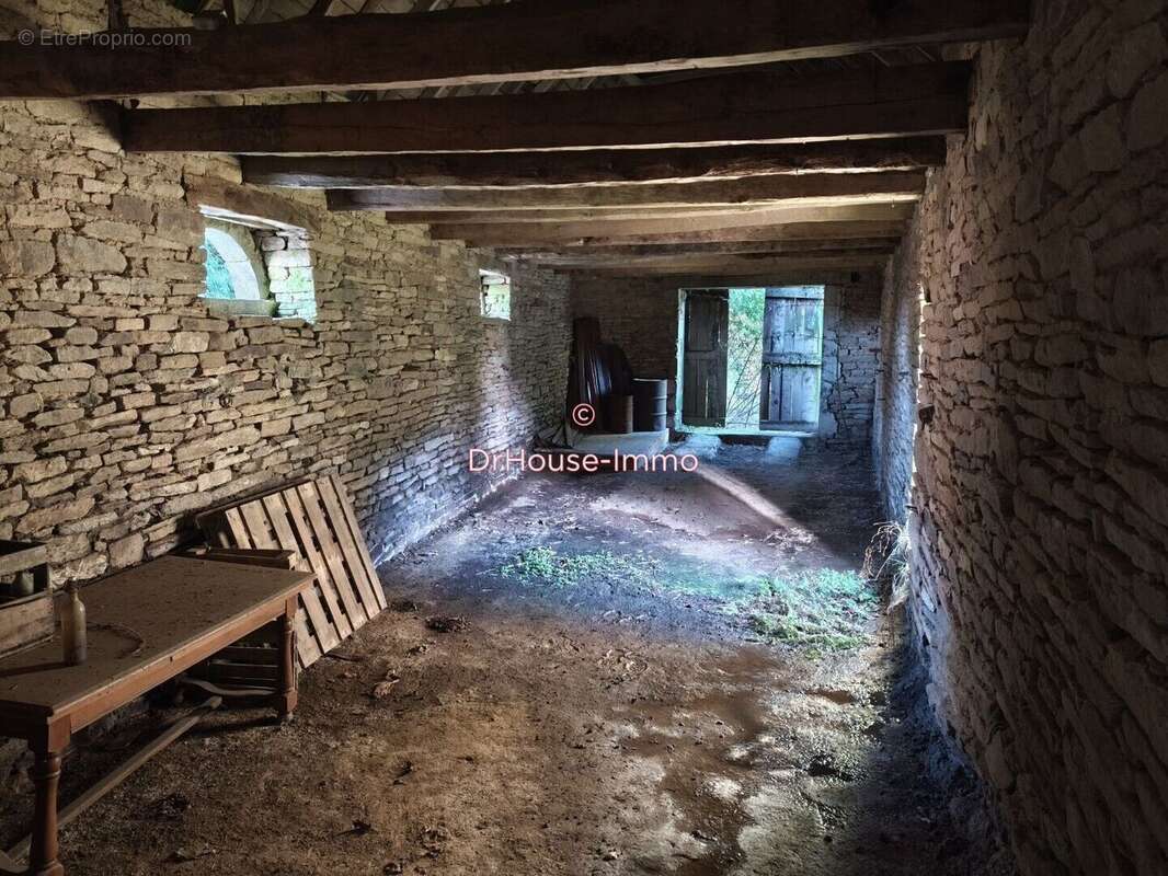 Autre à MELGVEN